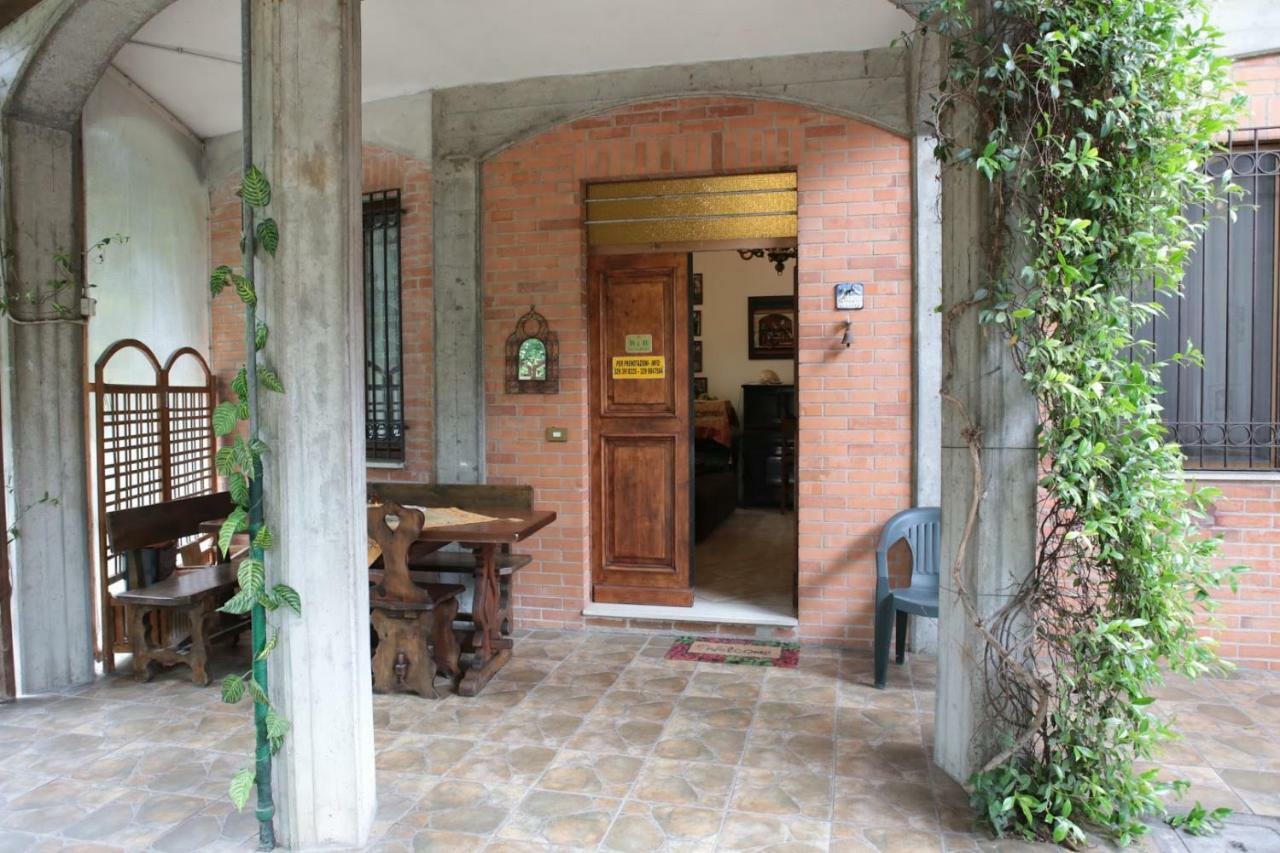 Al Parco Bed & Breakfast Curtatone Екстериор снимка